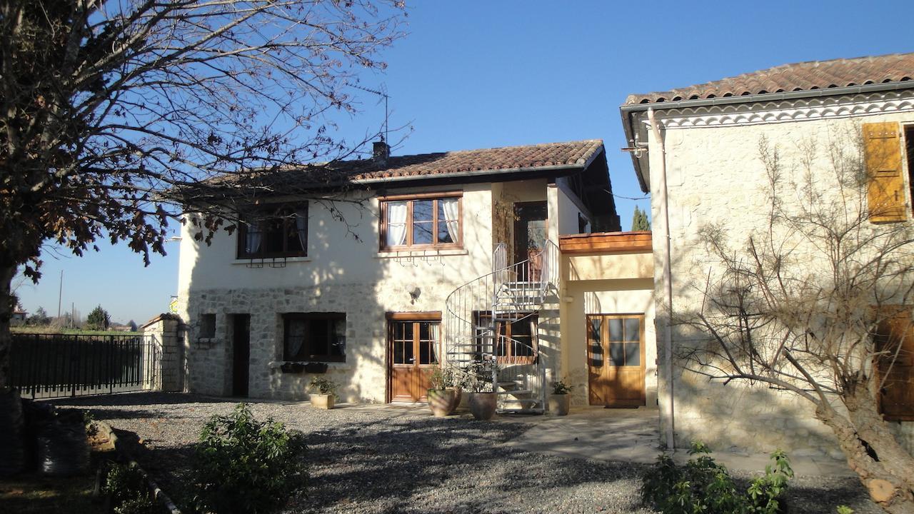 Domaine De Poudos Bed & Breakfast Auterive  Bagian luar foto