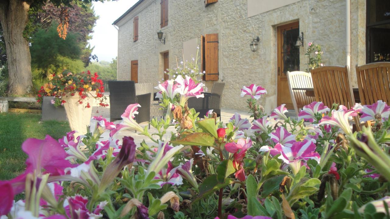 Domaine De Poudos Bed & Breakfast Auterive  Bagian luar foto