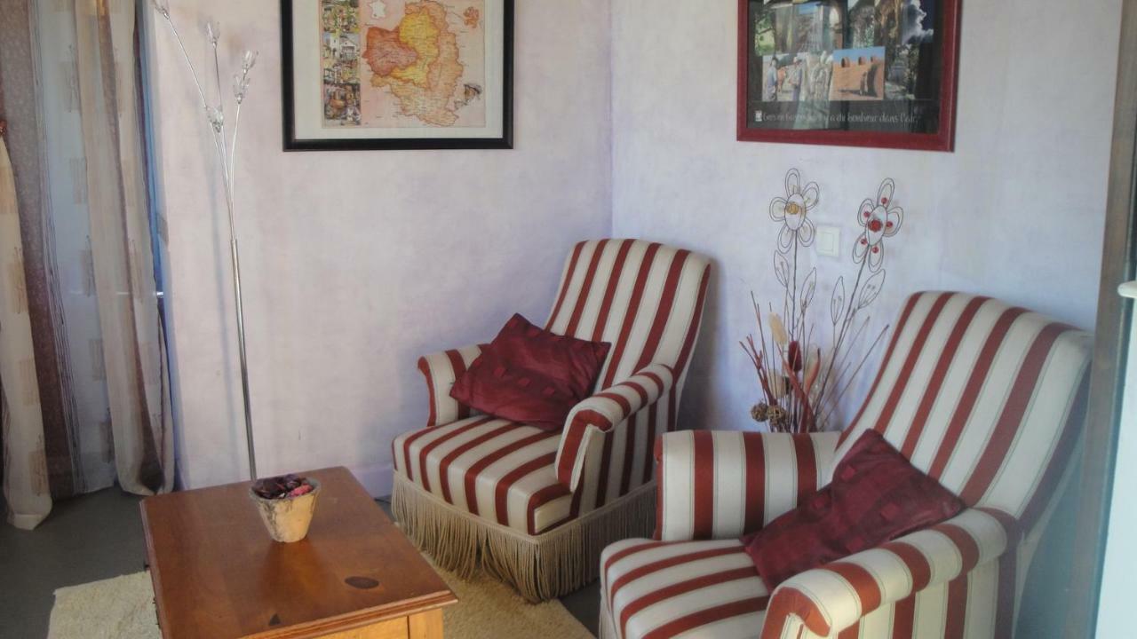 Domaine De Poudos Bed & Breakfast Auterive  Bagian luar foto